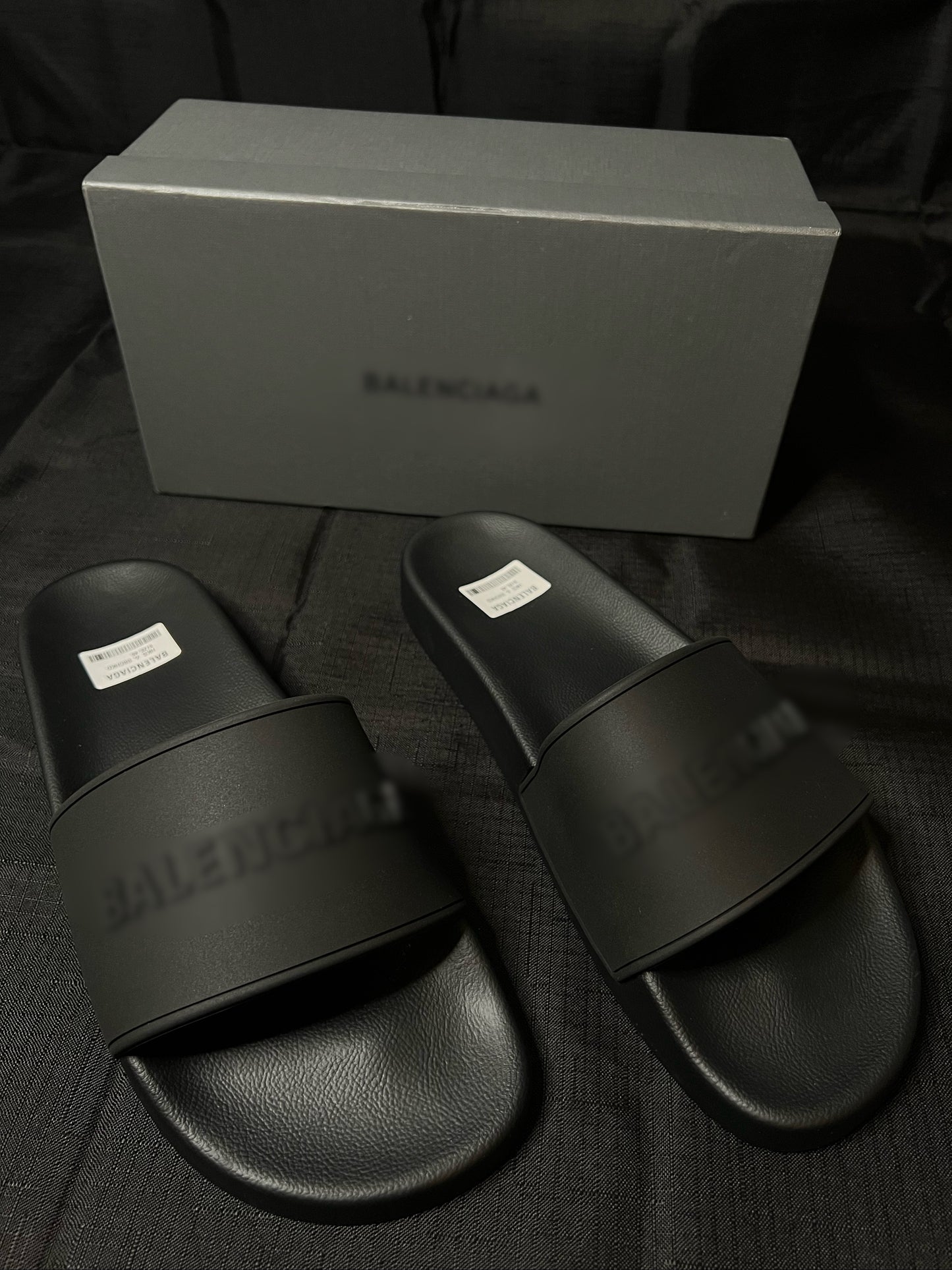 Balis Black Slides