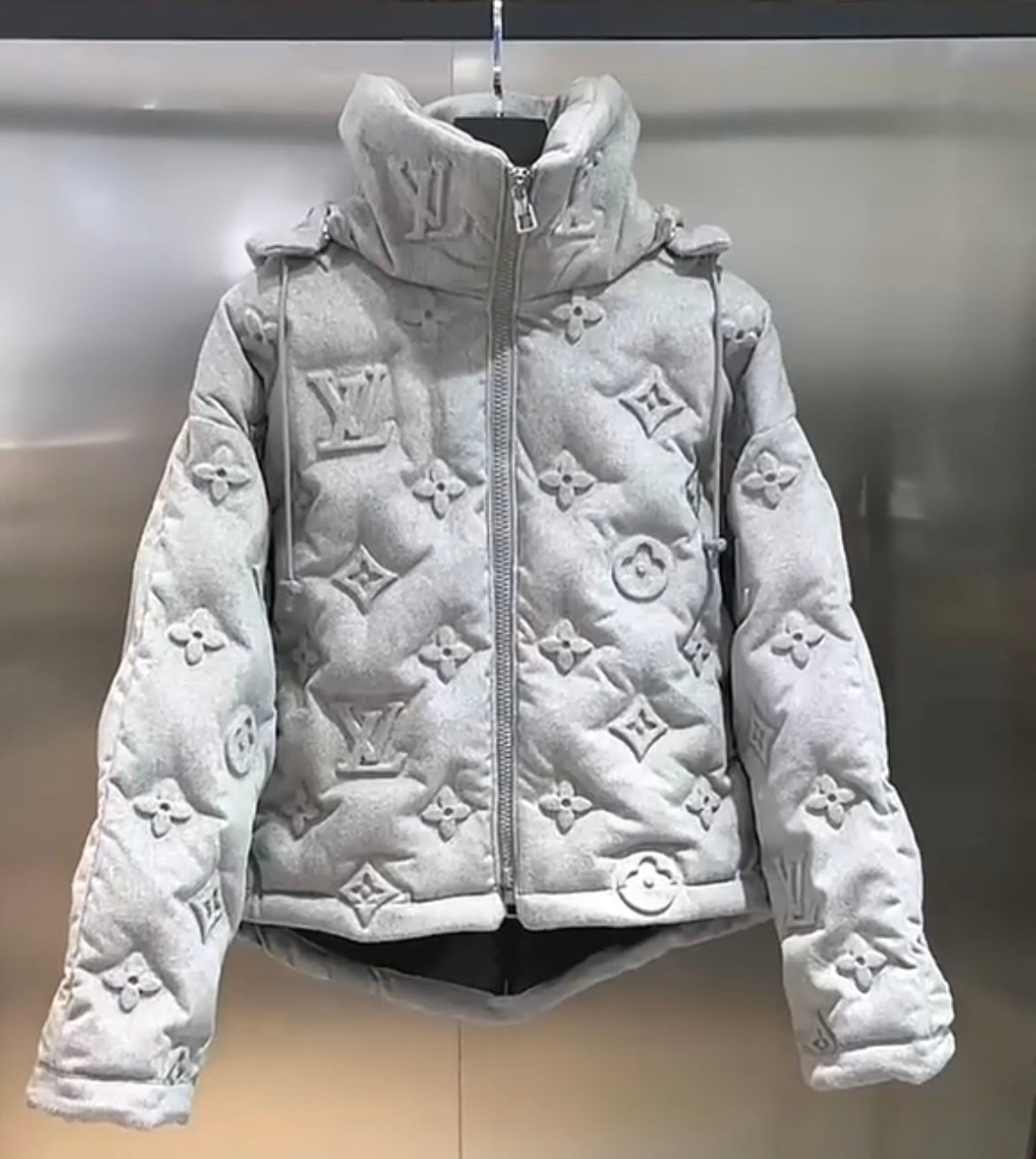 Grey L V Puffer Jacker